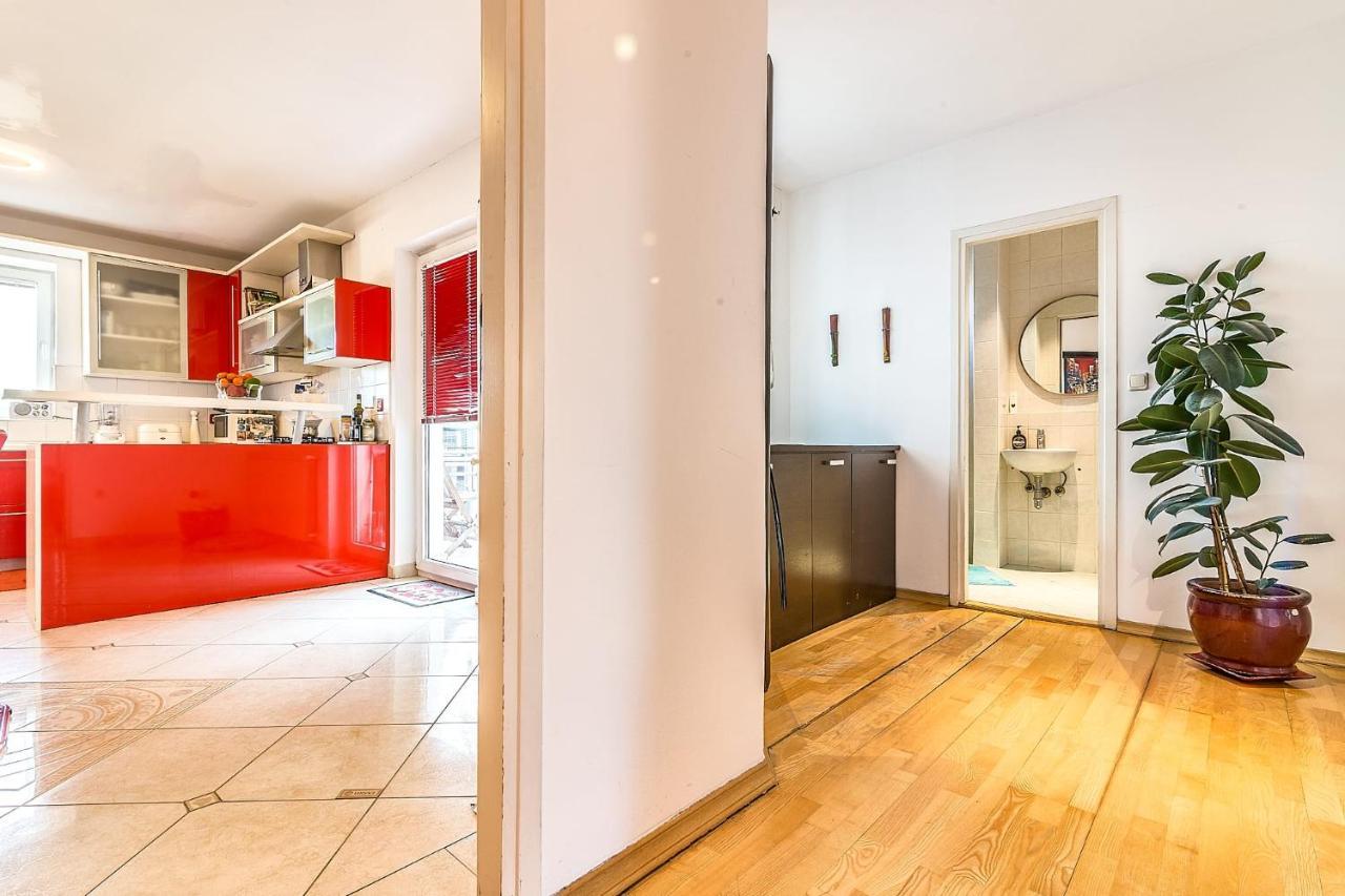 Modern City-Centre Penthouse With Spectacular Views / 135Sqm ザグレブ エクステリア 写真